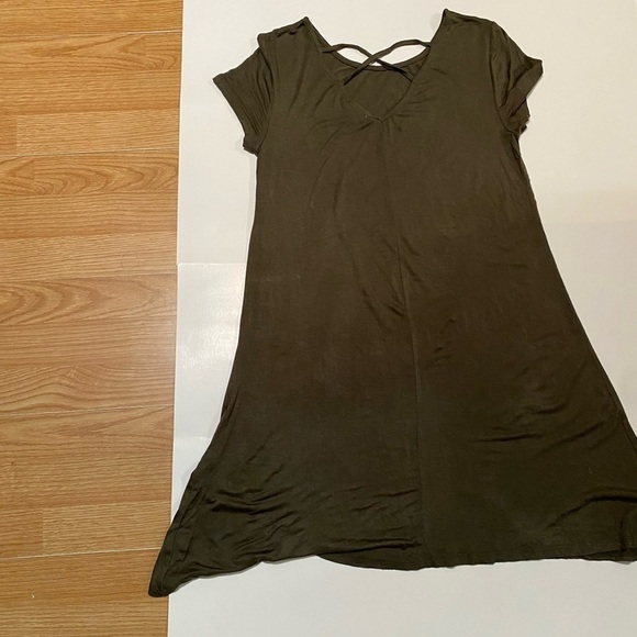 Dress Size s - Picture 7 of 8